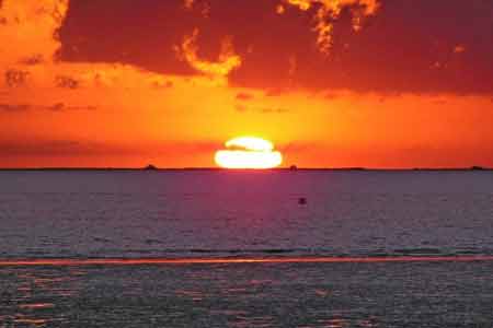 20071125171218-sol-rojo.jpg